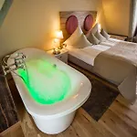 Boutique-hotel & Wellness Goldenes Fass 4* Meißen
