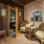 Boutique-hotel & Wellness Goldenes Fass Otel 4*