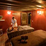 Boutique-hotel & Wellness Goldenes Fass מלון Meißen