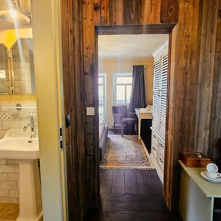 Otel Boutique-hotel & Wellness Goldenes Fass 4*