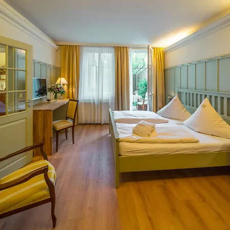 Boutique-hotel & Wellness Goldenes Fass 4*