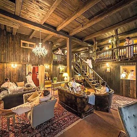 Boutique-hotel & Wellness Goldenes Fass 4* Meißen