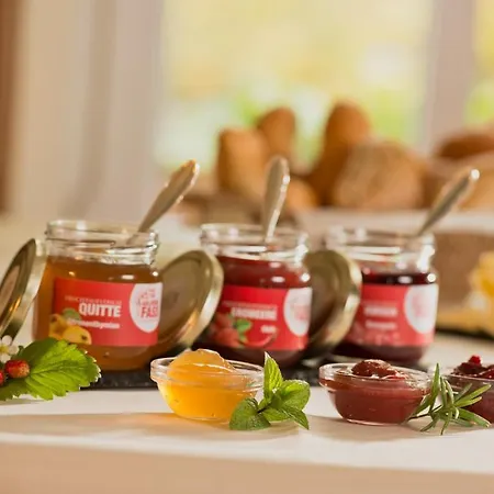 Boutique-hotel & Wellness Goldenes Fass Отель 4*