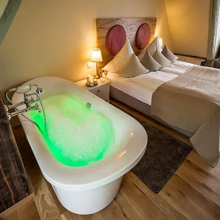 Boutique-hotel & Wellness Goldenes Fass 4* Мейсен