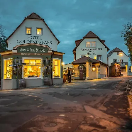 Otel Boutique-hotel & Wellness Goldenes Fass 4*